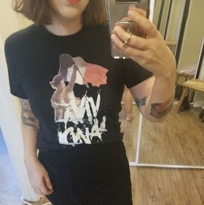 Uniqlo x Coldplay tee shirt viva la vida